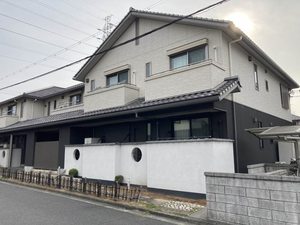 シャーメゾン和郷 A205号-1