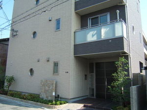 ヴィラ　大領 0203号-1