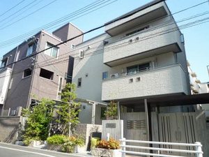 グレースシティ三国