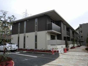 シャーメゾン　ノースブルーム 0102号-1