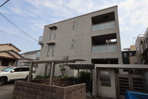 ラ・メイジュ阪大下