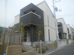 Ｎ’ｓ　Ｓｑｕａｒｅ