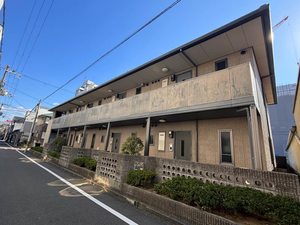 レネスト新深江