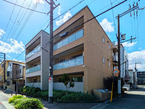 シャーメゾン　フィオーレ 0303号-1