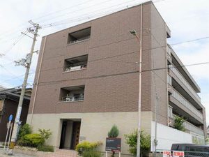 シャーメゾン　サワ・ヴィラージュ 0102号-1