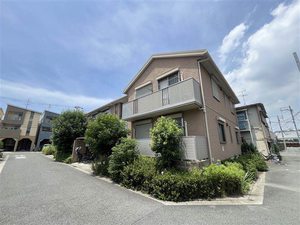 ガーデンコート衣摺 B203号-1