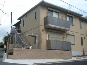 シーズンハイツ