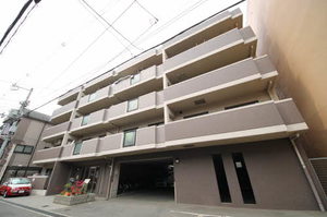 ファミーユ西田辺