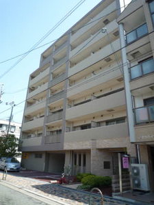 ヴィラ・ソレーユ　高槻町