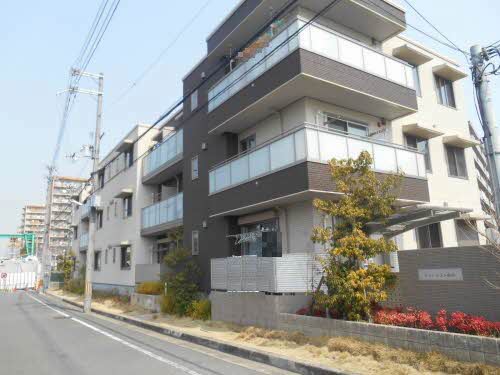 シャーメゾン白川