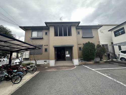 グリーンヒルズ深井北町0101-1
