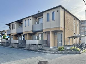 シャーメゾン東新町