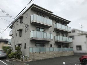 シャーメゾン里中