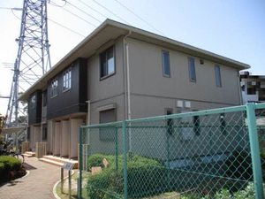 シャーメゾン　レフィーノ