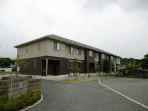 シャーメゾン城之内