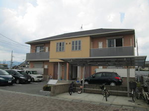 シャーメゾン松崎