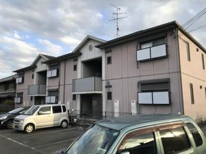 フローレ木津Ｂ B201号-1