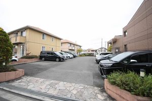 クレストタウン