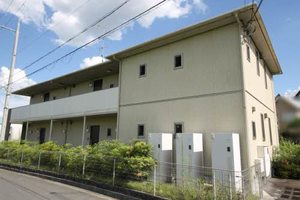 シャーメゾン中山 A201号-1