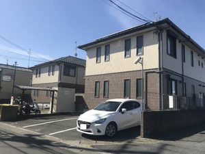 ファミ－ル吉川