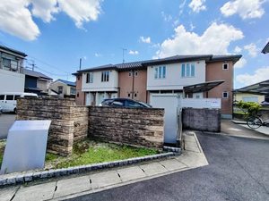 シャーメゾンにしむら 0105号-1