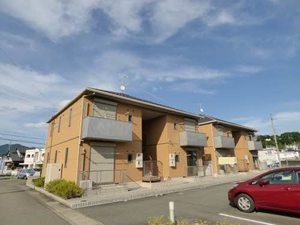 ティアラ・駅南Ａ・Ｂ