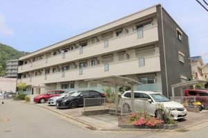 エスメラルダ谷上