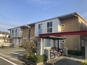 ＭＡＳＴ　ＣＯＵＲＴ　下滝野 B102号-1