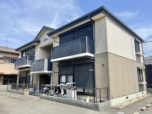 フォーレス井上