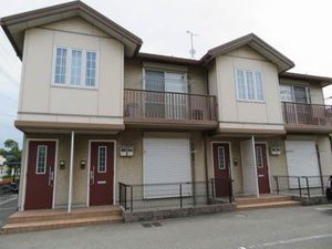 シャーメゾン飯田 A202号-1