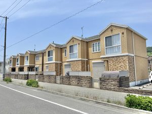 メゾン英賀保駅北 A001号-1