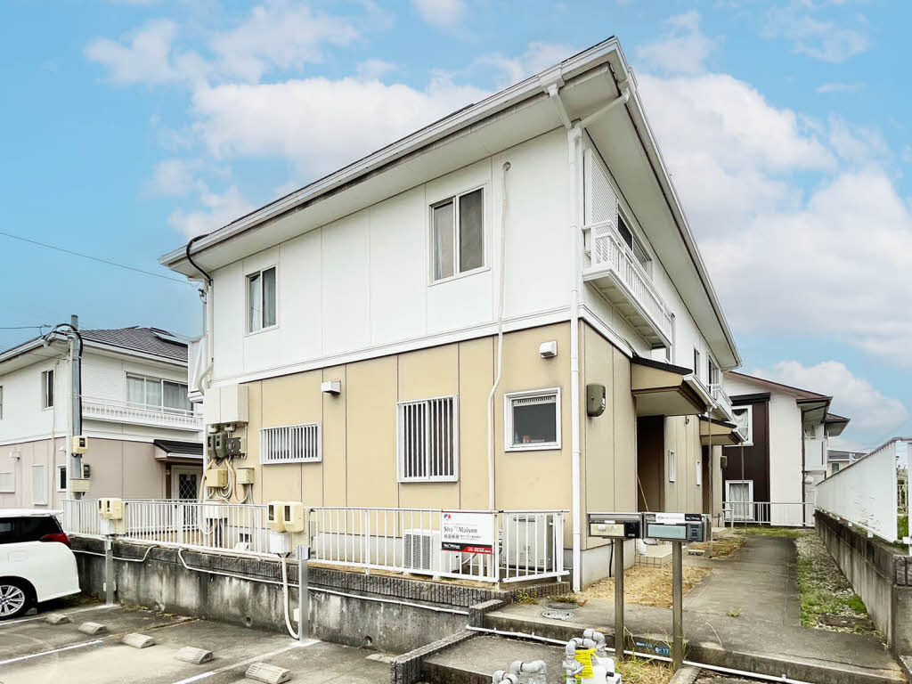 タウンハウス中町Ｂ