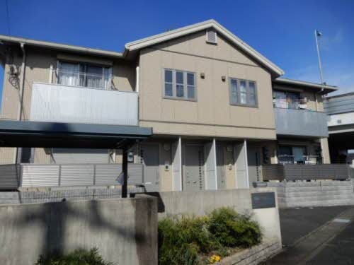 シャーメゾン南町ノ坪