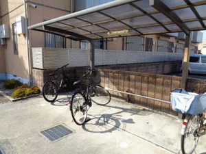 シャーメゾン森 A101号-2