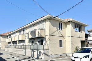 シャーメゾン六分一Ａ