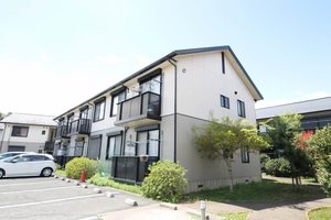 シャトレーヌ梅美台 C201号-13