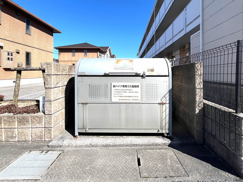 キャッスルズ・ノ－ス 0105号-4