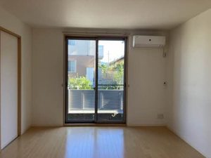 シャーメゾンコートＫ 0110号-2