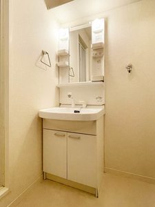 ＤＯＭＵＳ・カギヤ 0102号-5