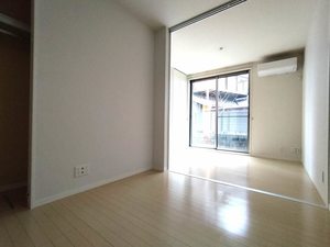 シャーメゾン桂離宮東 0101号-6