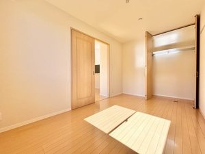 レジデンスコート 加西 B102号-4