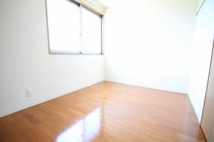 シャーメゾンＹＯＵ B202号-5