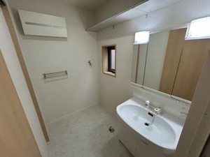 アーバンスクエア舟木町 0201号-9