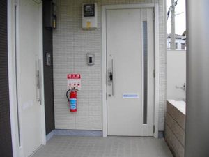 ヴィラ アンソレイエ 0202号-2