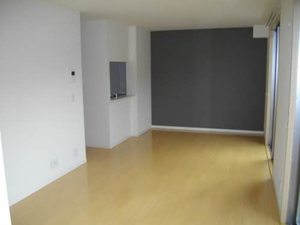 ヴィラ アンソレイエ 0202号-3