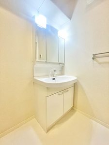 Ｓｕｎ　Ｃｏｕｒｔ　美原　Ⅰ 0101号-8