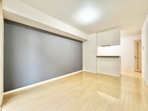 ファミール桜Ｃ棟 0102号-2