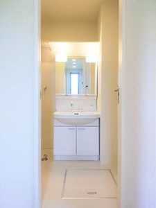 Ｓｕｎ　Ｃｏｕｒｔ　美原　Ⅱ 0101号-10