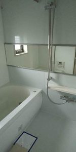 イズ　ドリーム 0203号-6