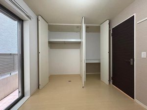 メゾン　ド　ピアレ 0101号-6